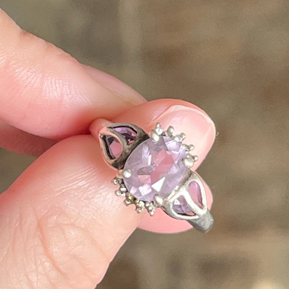 amethyst silver ring - Picture 6 of 9